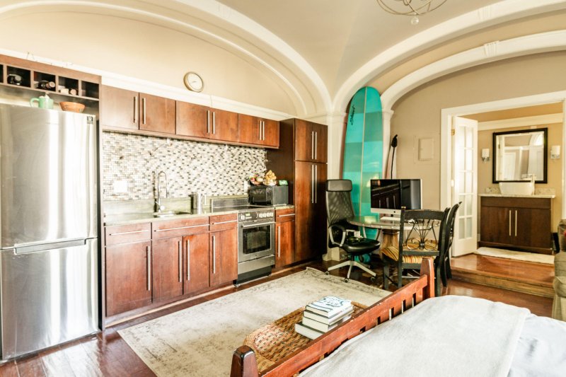 Property image 3 of 12 Bee Street C in Cannonborough-Elliotborough, Charleston, SC 29403