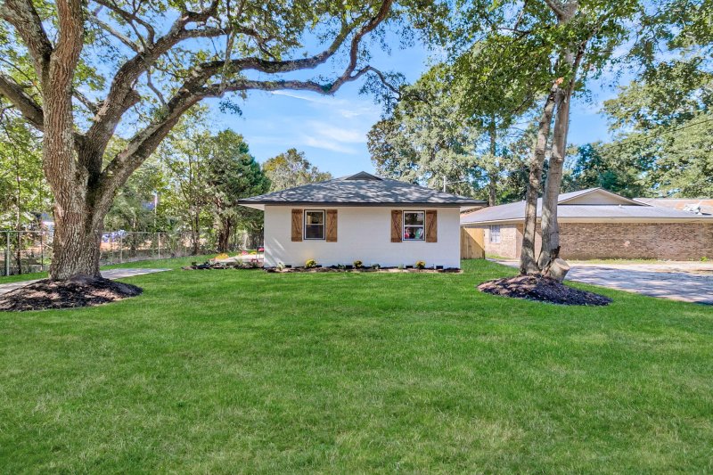 Property image 4 of 635 Sequoia Street in Ardmore, Charleston, SC 29407