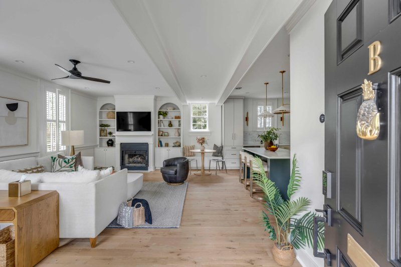 Property image 5 at 93 Beaufain Street B, Charleston, SC 29401