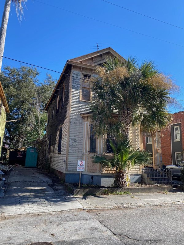 Property image 2 at 4 Percy Street, Charleston, SC 29403