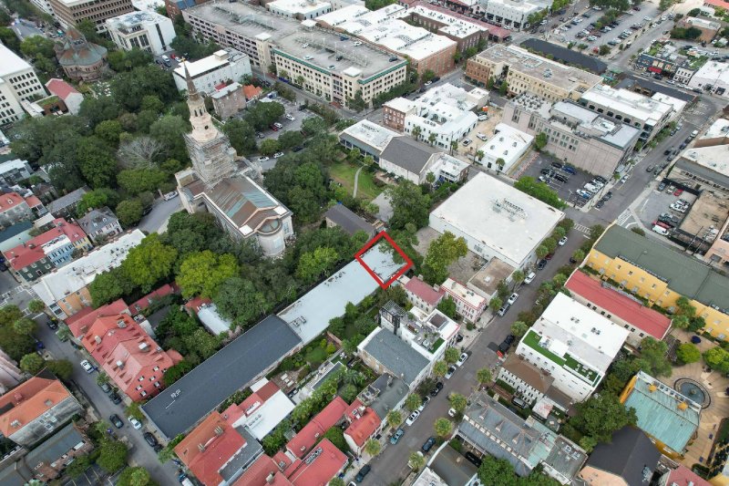 Property image 4 of 10 Philadelphia Alley Lot C in French Quarter, Charleston, SC 29401