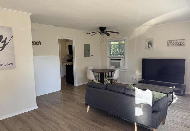 Property image 2 of 2805 Martha Drive in Waylyn, North Charleston, SC 29405