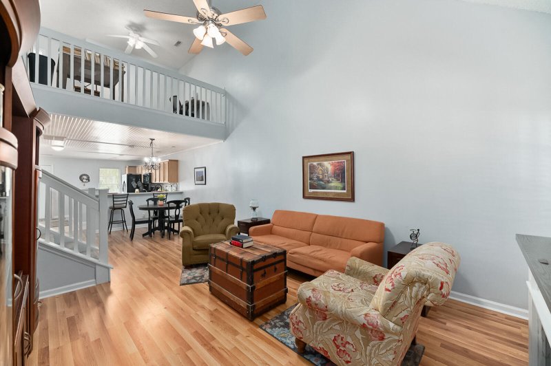 Property image 5 of 122 Greyson Circle in Persimmon Hill, Goose Creek, SC 29445