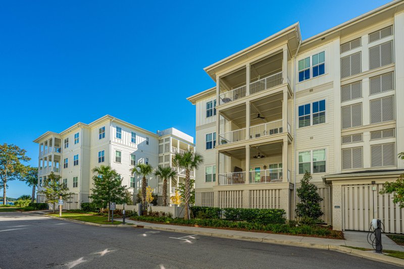 Property image 4 of 320 Longshore in Daniel Island, Charleston, SC 29492
