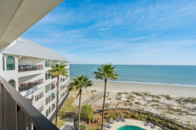 Property image 2 of 9002 Palmetto Boulevard 516 in Seascape Villas, Isle of Palms, SC 29451