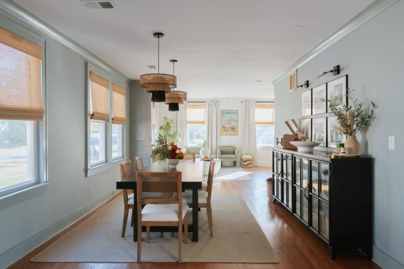 Property image 3 of 242 W Poplar Street in Wagener Terrace, Charleston, SC 29403