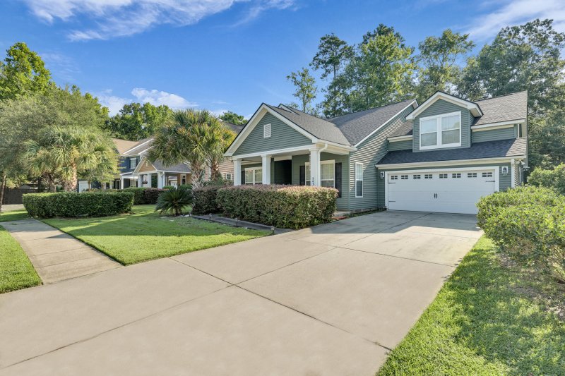 Property image 3 of 5437 River Island Court in Taylor Plantation, North Charleston, SC 29420
