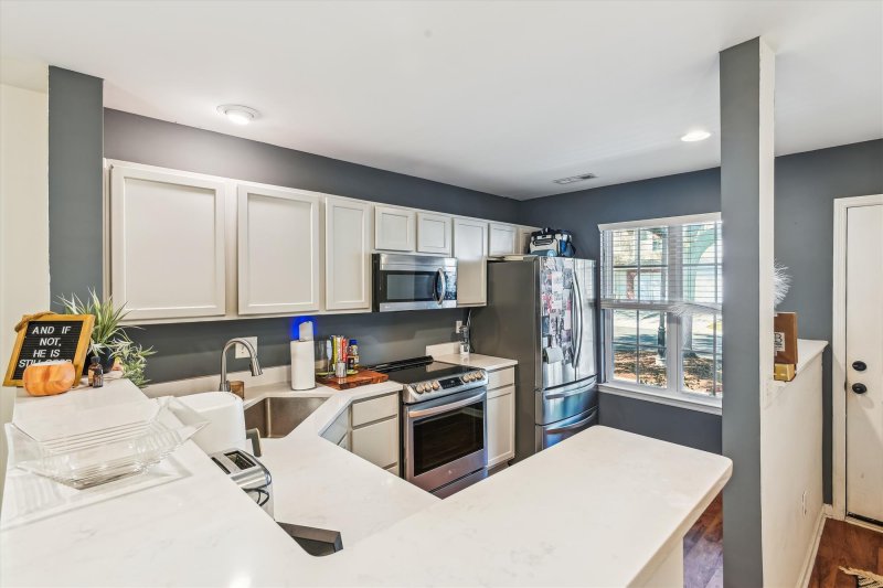 Property image 3 at 525 Tayrn Drive, Wando, SC 29492