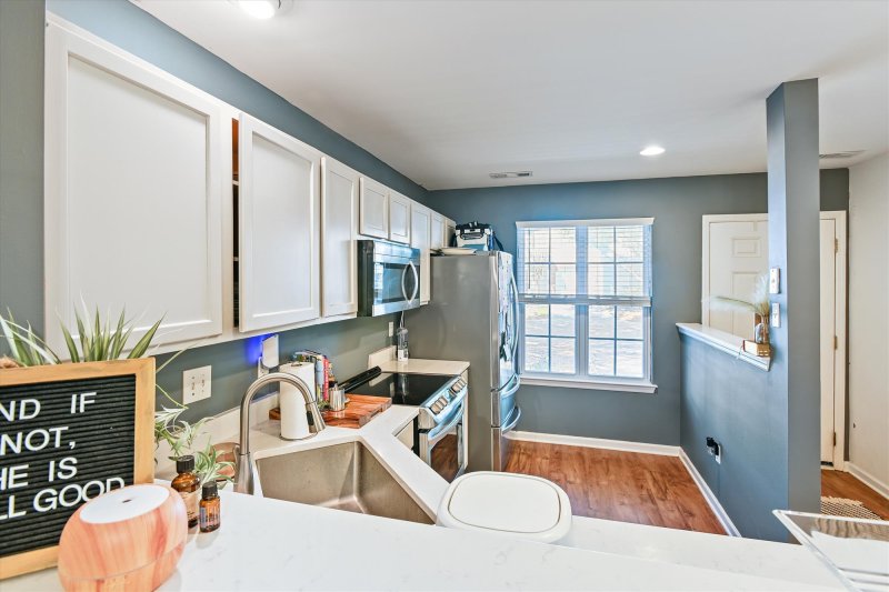 Property image 4 at 525 Tayrn Drive, Wando, SC 29492