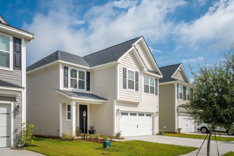 Property image 2 at 8615 Windsor Hill Boulevard, North Charleston, SC 29420