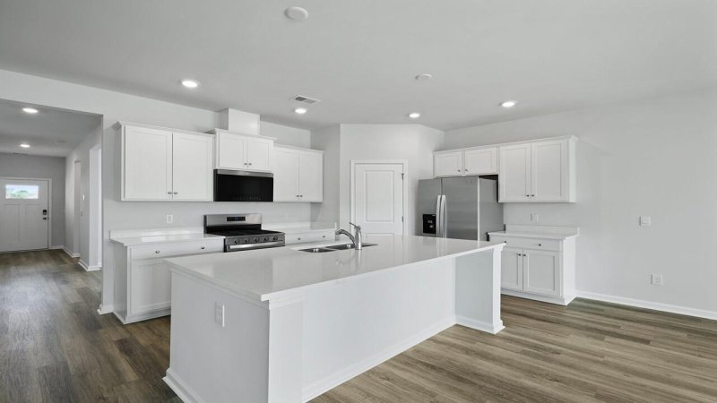 Property image 3 of 460 Tulip Poplar Drive in Carolina Groves, Moncks Corner, SC 29461