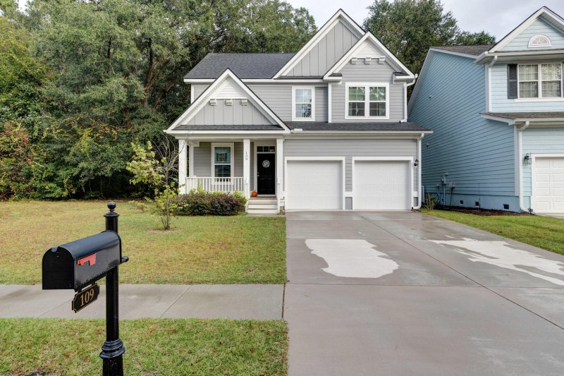 Property image 3 at 109 Ashley Bluffs Road, Summerville, SC 29485