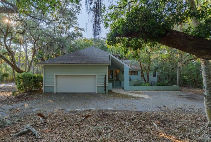 Property image 2 at 2644 Seabrook Island Road, Johns Island, SC 29455