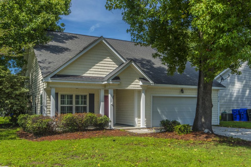 Property image 2 at 518 Cecilia Drive, Charleston, SC 29412
