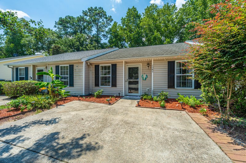 Property image 2 of 1347 Pinnacle Lane in Meridian Place, Charleston, SC 29412