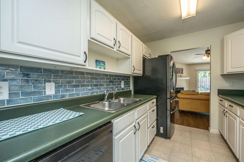 Property image 5 of 1347 Pinnacle Lane in Meridian Place, Charleston, SC 29412