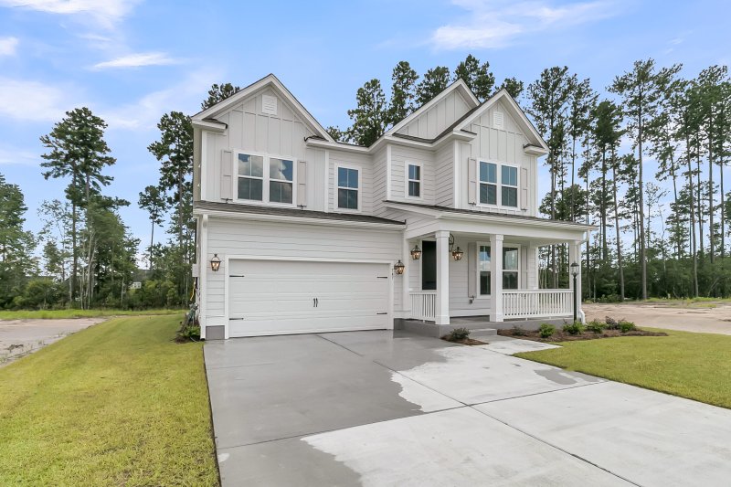 Property image 4 of 747 Maynard Lane in Cane Bay Plantation, Summerville, SC 29486