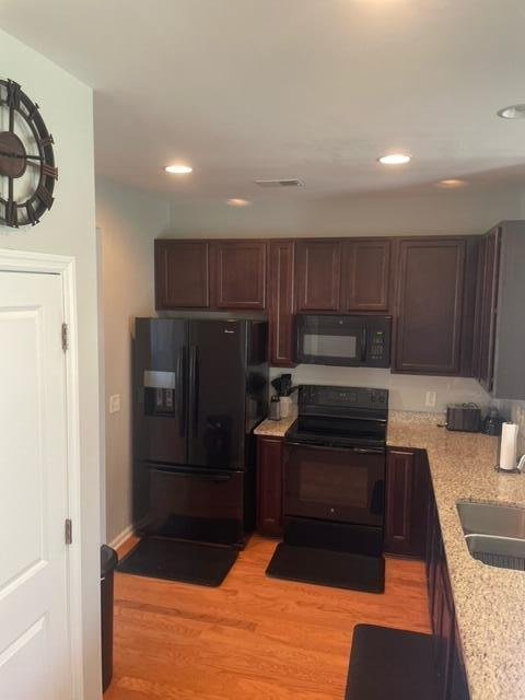 Property image 3 of 9217 Southern Oak Lane in Tranquil Hill Plantation, Ladson, SC 29456