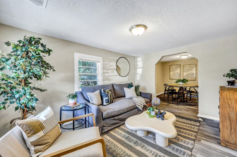 Property image 4 of 2016 Echo Avenue in Union Heights, North Charleston, SC 29405