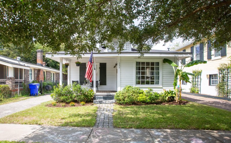 137 Darlington Avenue