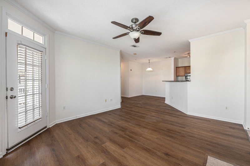 Property image 5 of 45 Sycamore Avenue 535 in Concord West of The Ashley, Charleston, SC 29407