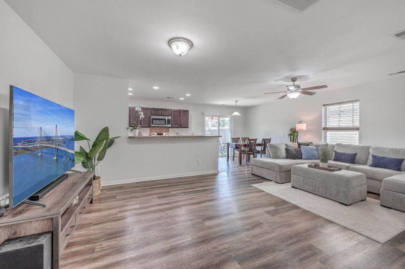 Property image 3 at 111 Brittondale Road, Summerville, SC 29485