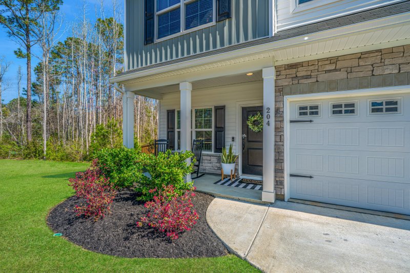 Property image 2 of 204 Torslanda Lane in Petterson Meadows, Summerville, SC 29486