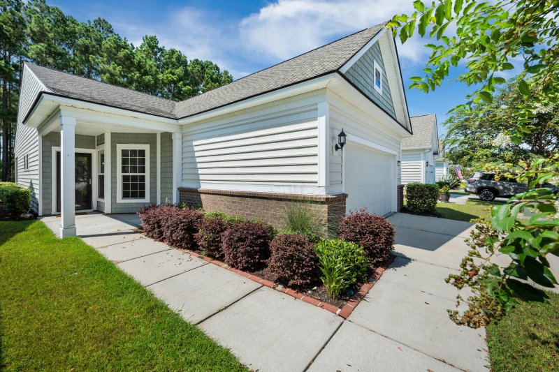 Property image 3 at 523 Eastern Isle Avenue, Summerville, SC 29486