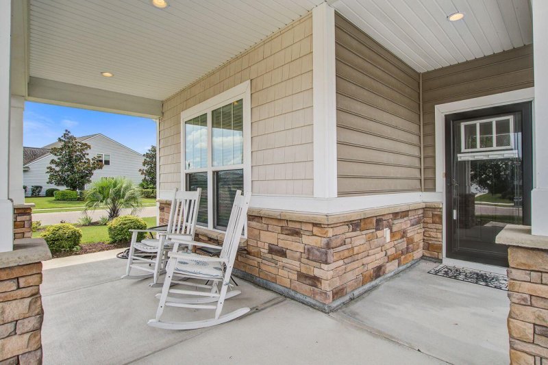 Property image 5 of 521 Tranquil Waters Way in Cane Bay Plantation, Summerville, SC 29486