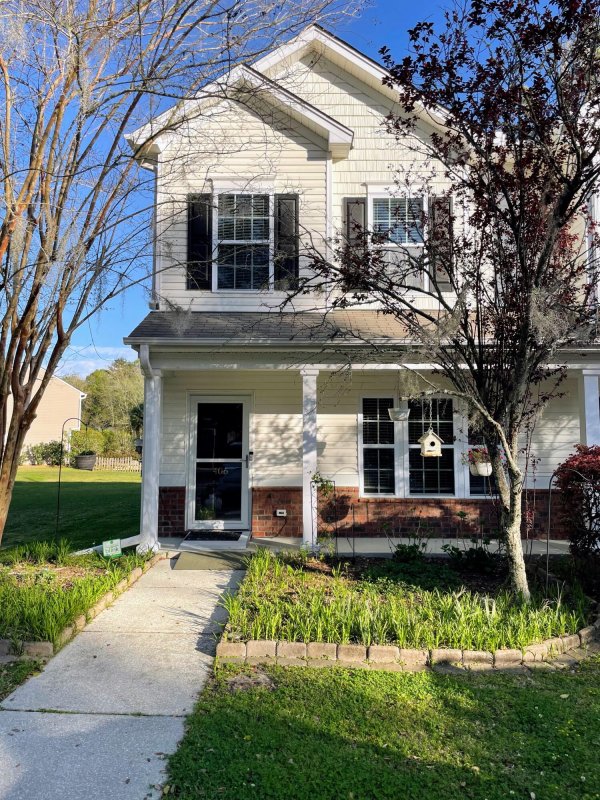 Arbor Oaks, Summerville Community