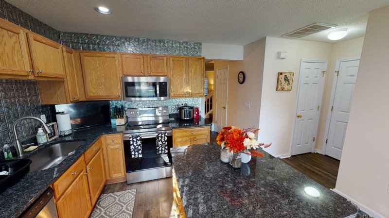 Property image 3 at 201 Yellow Hawthorn Circle, Summerville, SC 29483