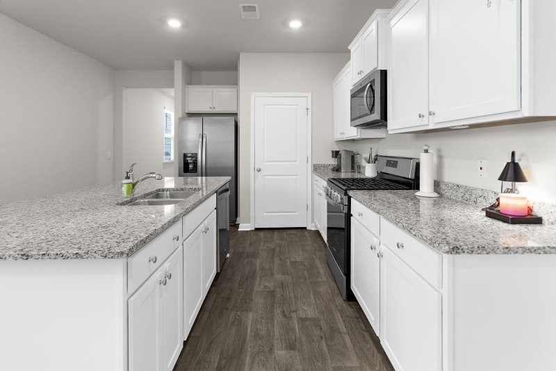 Property image 5 of 320 Bear Paw Lane in Cane Bay Plantation, Summerville, SC 29486