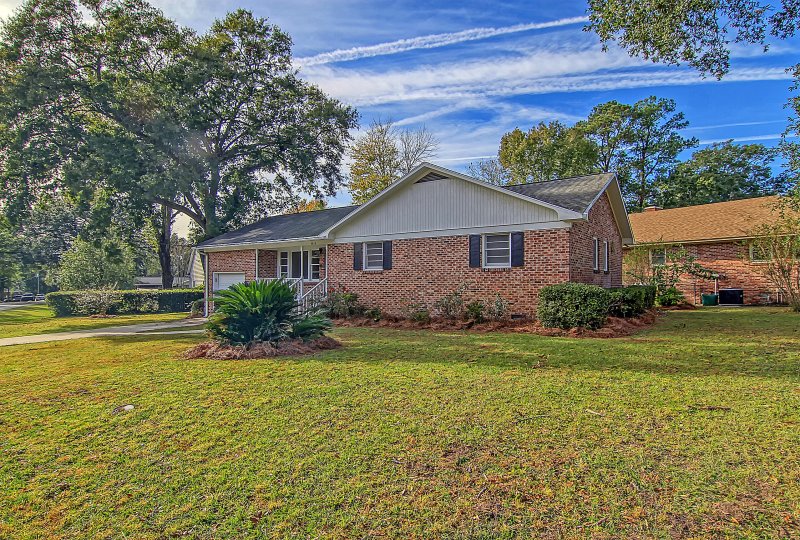 Property image 3 at 4418 Ventura Drive, North Charleston, SC 29405