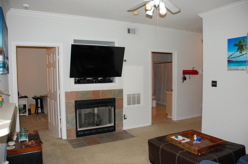 Property image 5 at 700 Daniel Ellis Drive 12101, Charleston, SC 29412