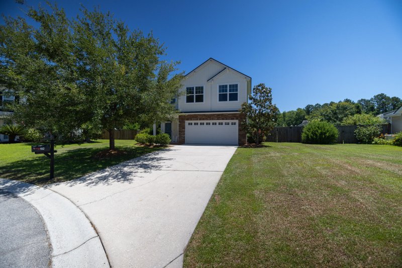 Property image 2 at 102 Elena Court, Summerville, SC 29485