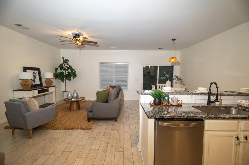 Property image 4 at 102 Elena Court, Summerville, SC 29485