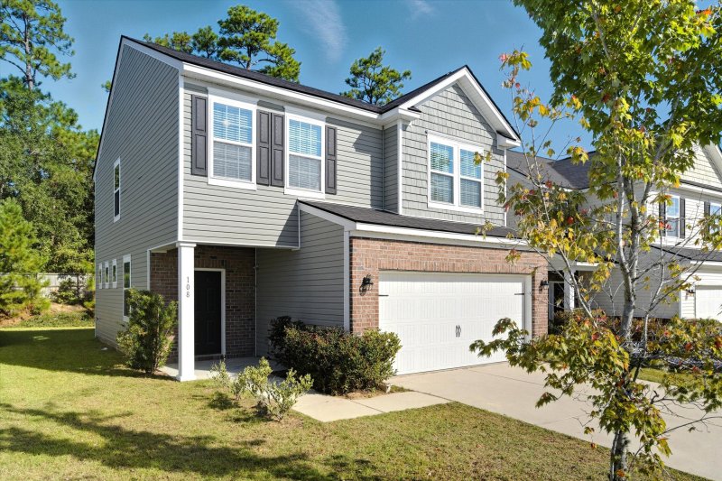 Property image 4 of 108 Lakestone Road in Moss Grove Plantation, Moncks Corner, SC 29461