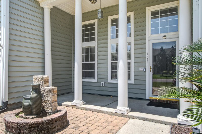 Property image 4 of 100 Cottage Path Lane in Legend Oaks Plantation, Summerville, SC 29485