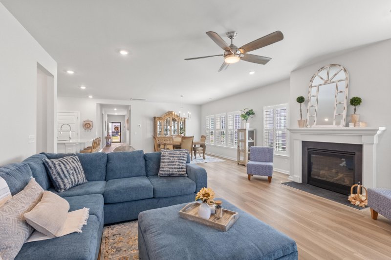 Property image 4 of 1133 Cooper Point Street in Summers Corner, Summerville, SC 29485