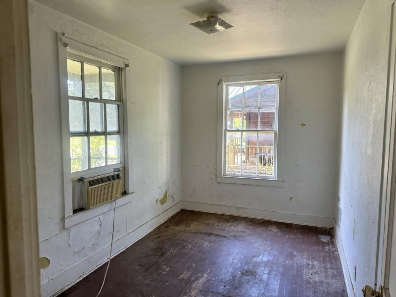 Property image 3 at 2738 W Surrey Drive, North Charleston, SC 29405