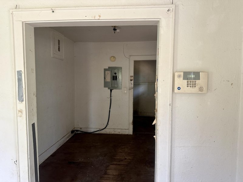 Property image 4 at 2738 W Surrey Drive, North Charleston, SC 29405