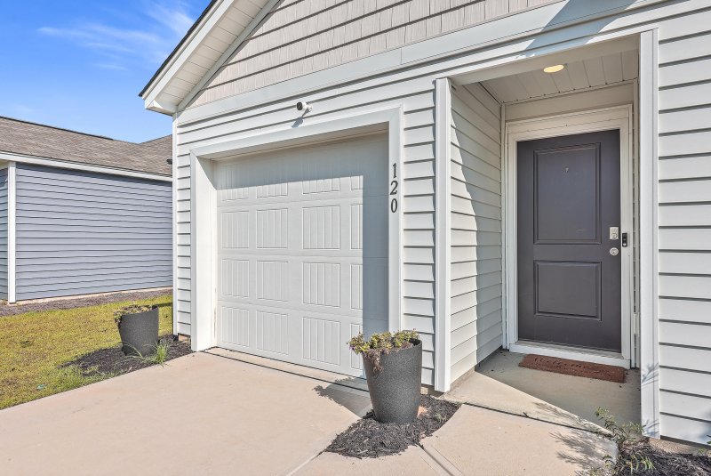 Property image 5 of 120 Clear Tide Drive in Shell Pointe at Cobblestone Village, Summerville, SC 29486