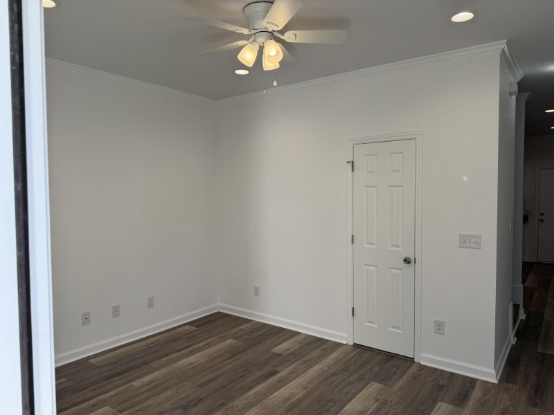 Property image 5 of 1990 Comstock Avenue in Union Heights, North Charleston, SC 29405