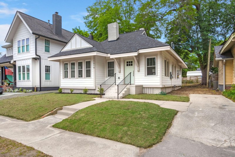 Property image 2 at 1014 Alamo Street, North Charleston, SC 29405