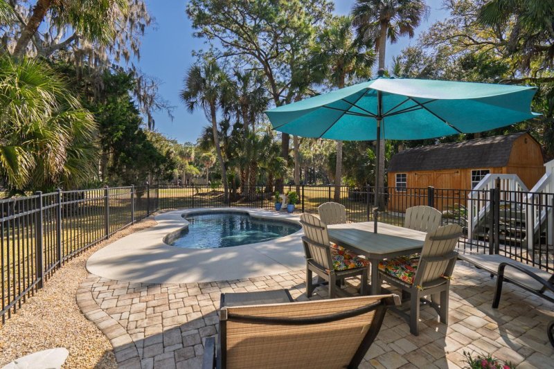 Property image 2 of 3323 Myrtle Street in Edisto Beach, Edisto Island, SC 29438