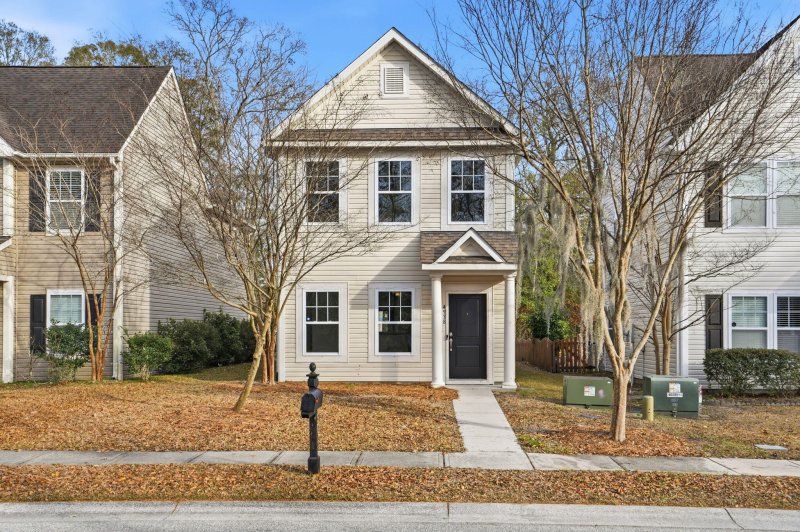 4938 Ballantine Drive