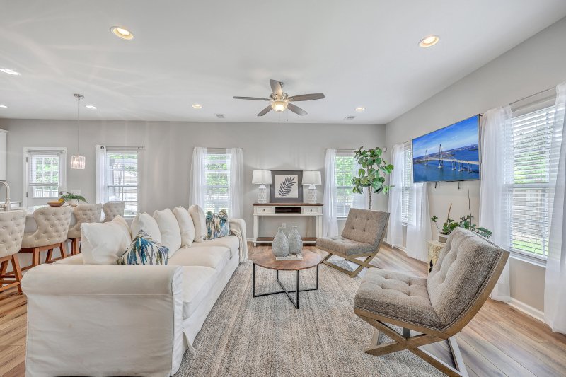 Property image 5 of 146 Chaste Tree Circle in Liberty Village, Goose Creek, SC 29445