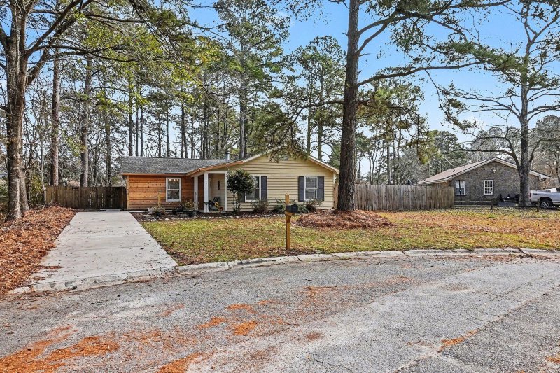451 Longleaf Drive