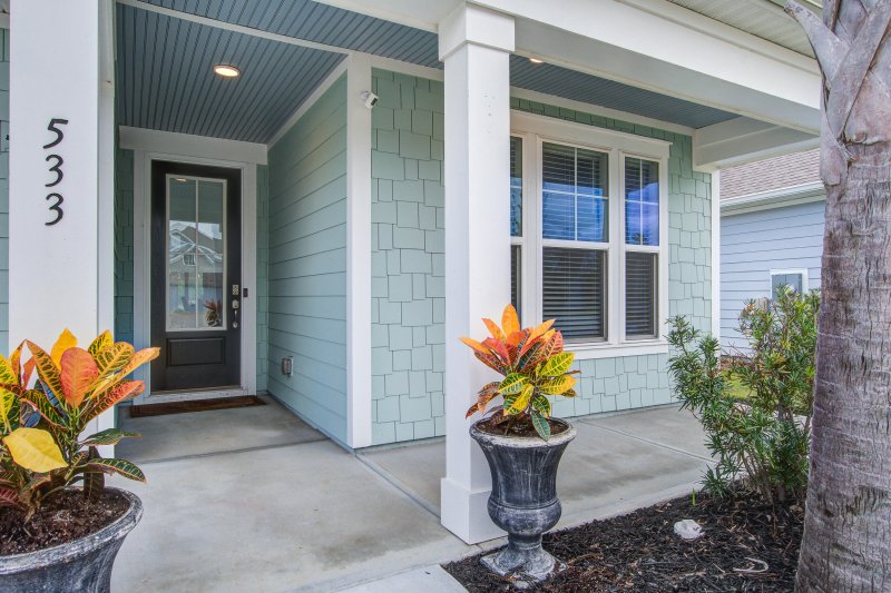Property image 2 of 533 Fern Tree Drive in Cane Bay Plantation, Summerville, SC 29486