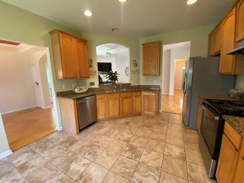 Property image 5 at 7517 Whispering Oak Drive, Hanahan, SC 29410